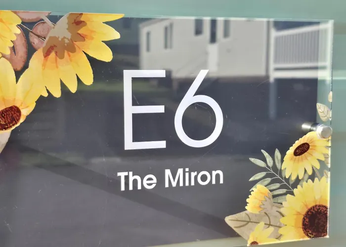 Caravan E6, The Miron