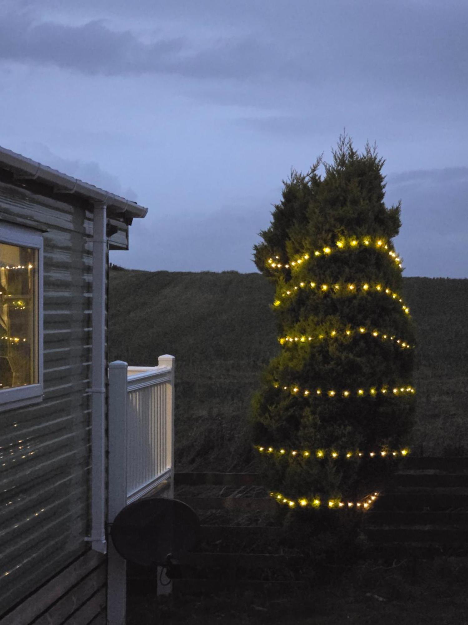 Caravan E6, The Miron Gisburn